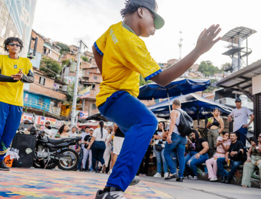 Comuna 13, Perpetuo Socorro y clases de Género Urbano – Privado